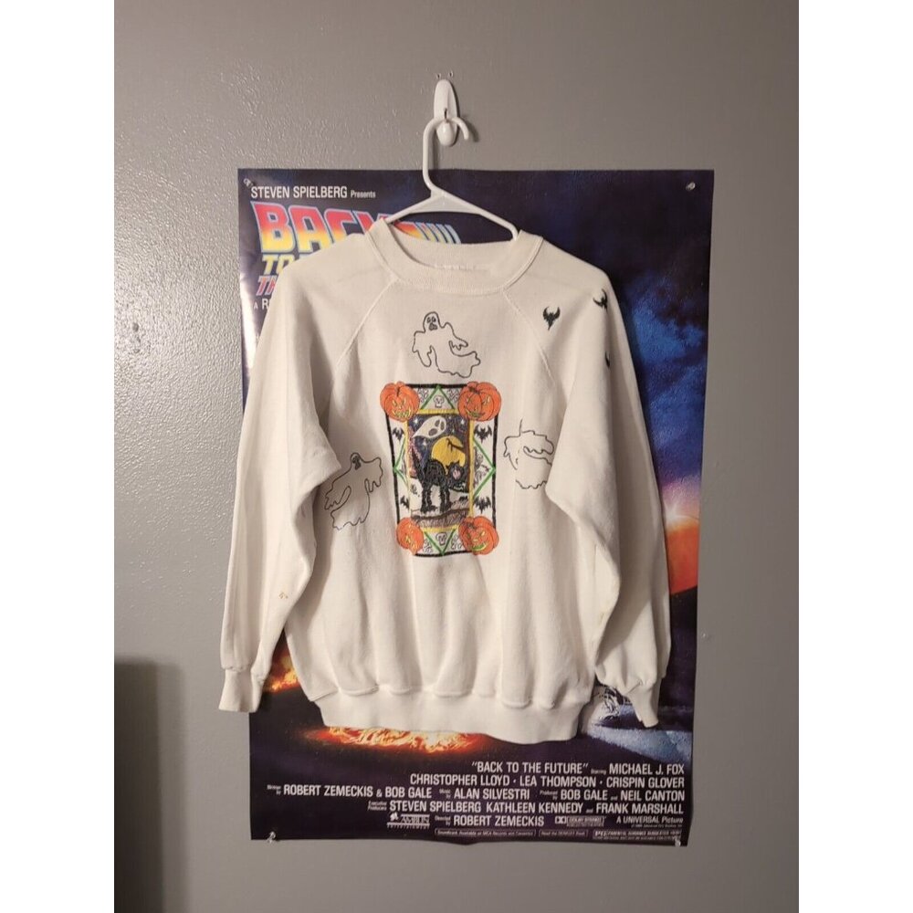 Hanes Her Way White Halloween Graphic Vintage Sweater Size L READ